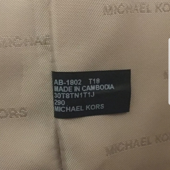 NWOT Michael Kors handbag - Picture 10 of 11